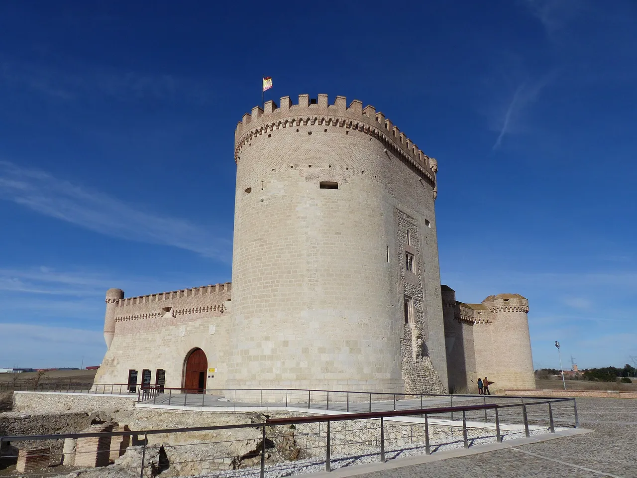 Castillo de Arévalo visto desde el exterior