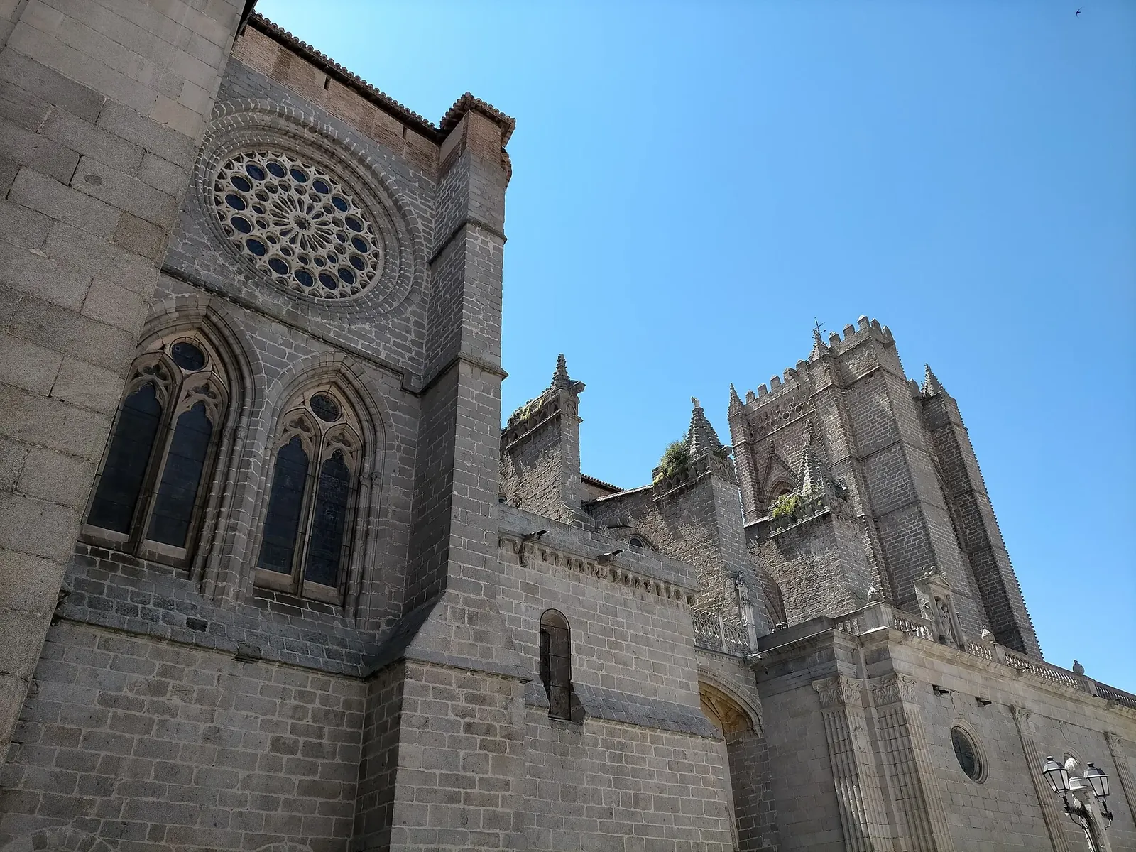 Catedral de Ávila con su rosetón