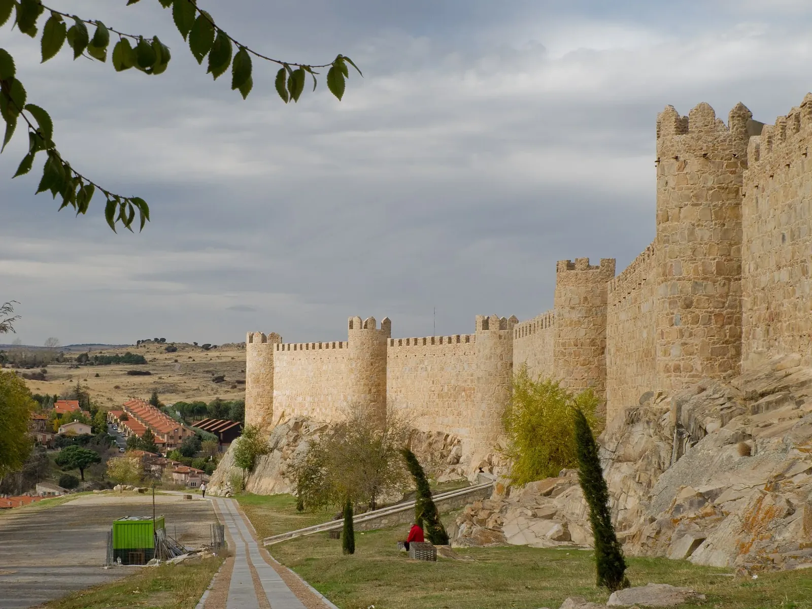 Murallas de Ávila con sus torres