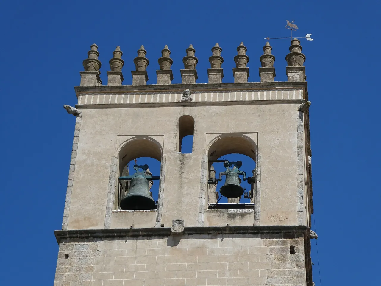 Campanario de la catedral