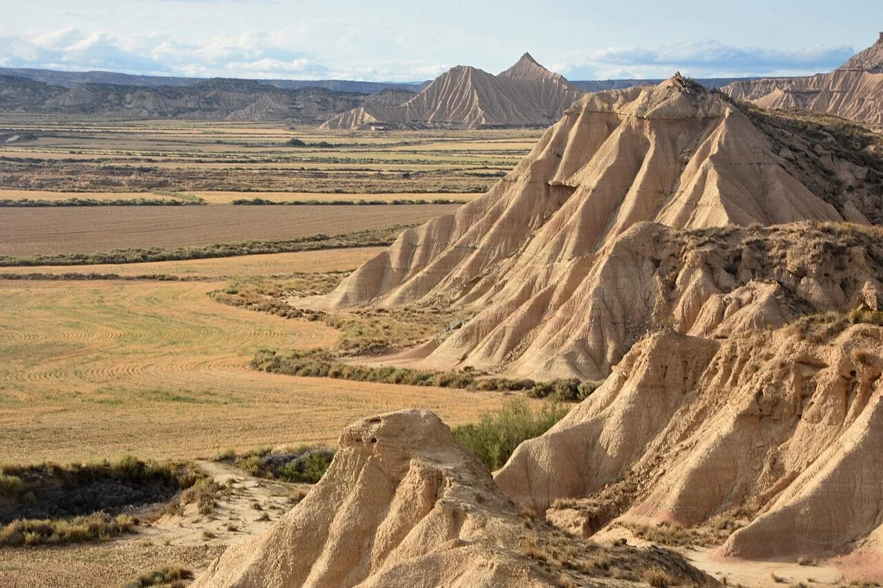 Paisaje erosionado de la Bardena Blanca