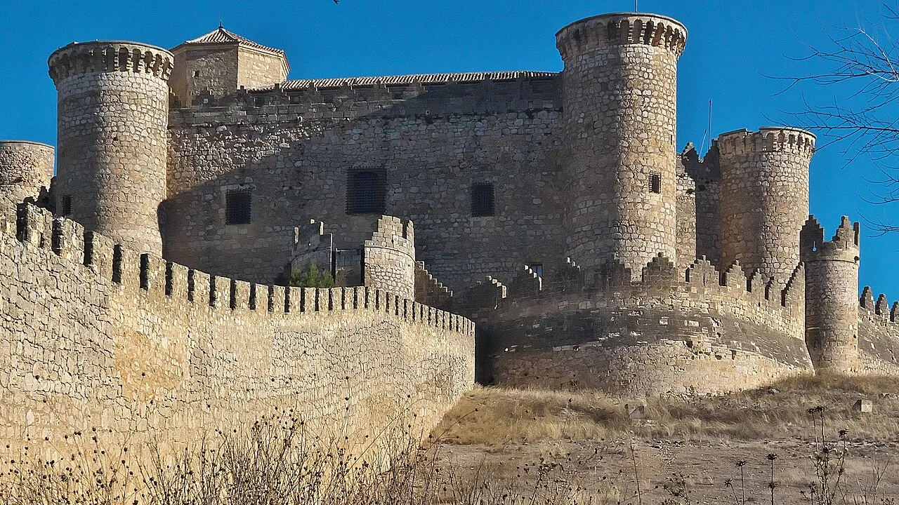 Castillo de Belmonte: el castillo de película de La Mancha