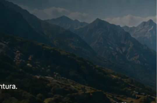 Paisaje de montaña al amanecer