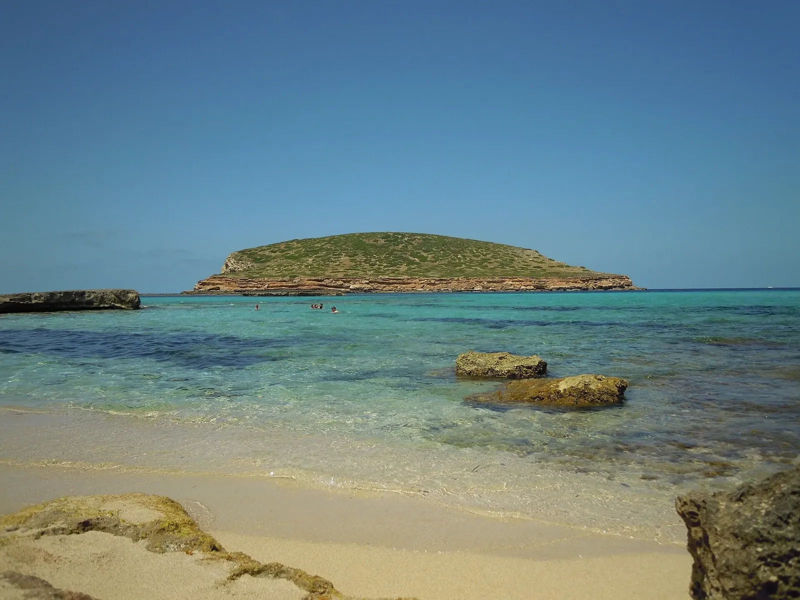 S'Illa des Bosc frente a Cala Comte