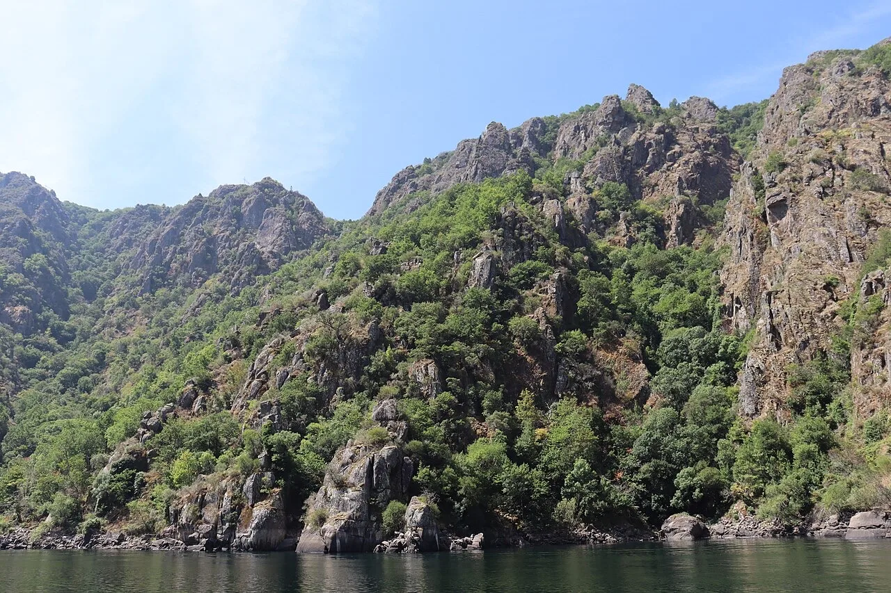 El río Sil entre las paredes del cañón
