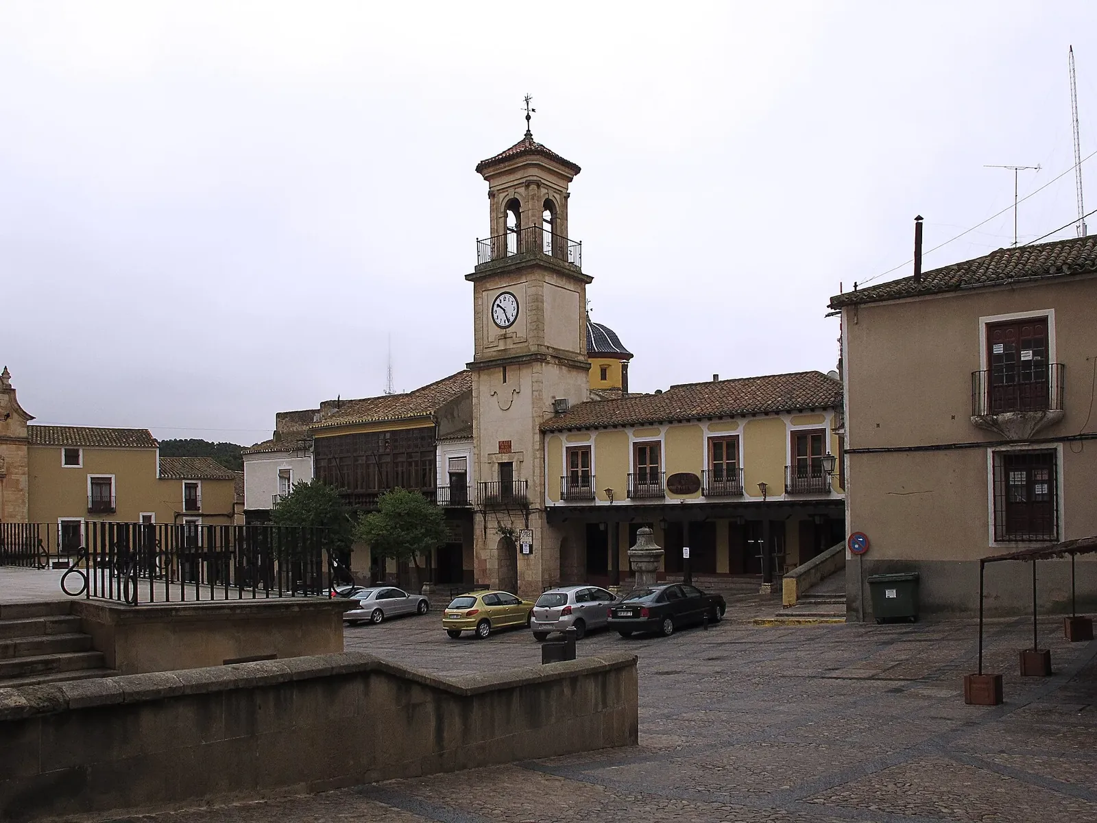 Torre del reloj de Chinchilla de Montearagón