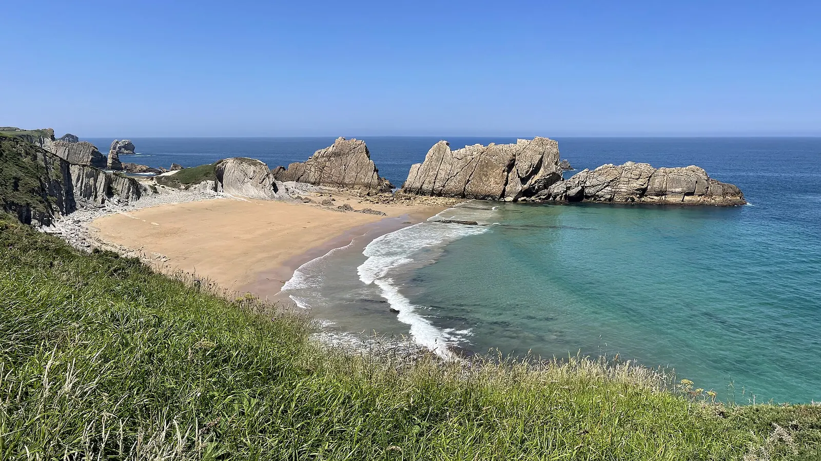 la Costa Quebrada