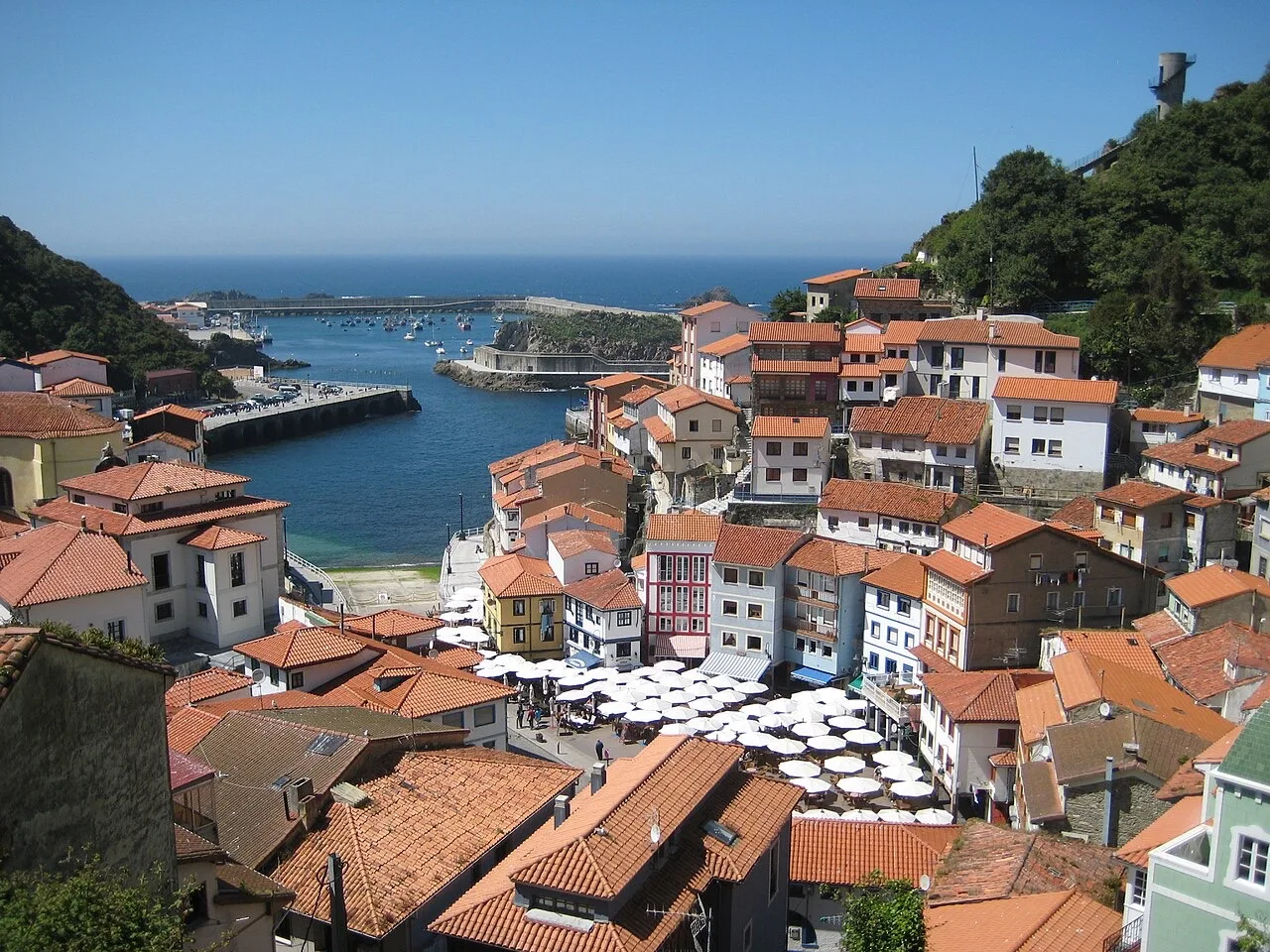 Qué ver en Cudillero: el pueblo marinero en anfiteatro de Asturias