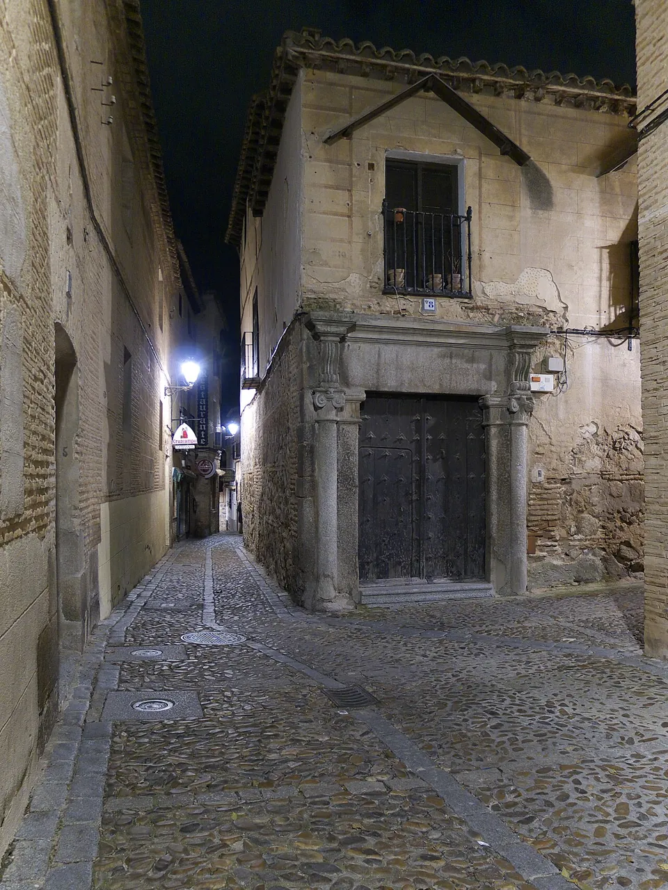 Calles de Toledo de noche