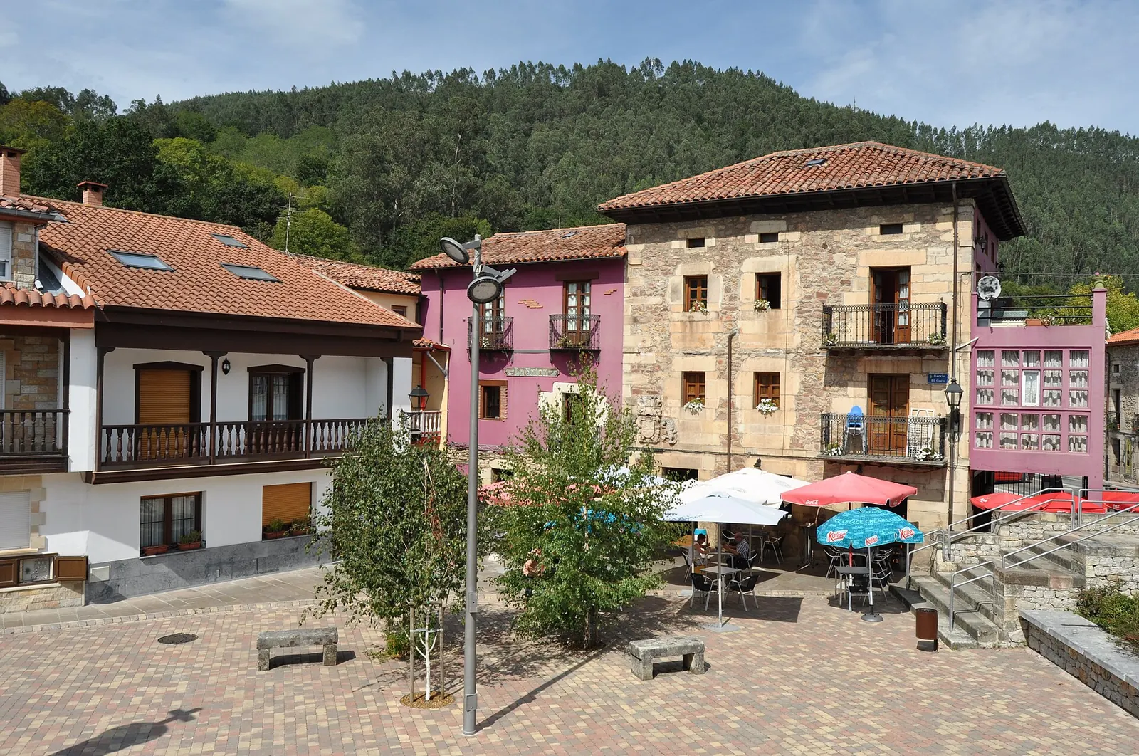 Plaza de Puente Viesgo