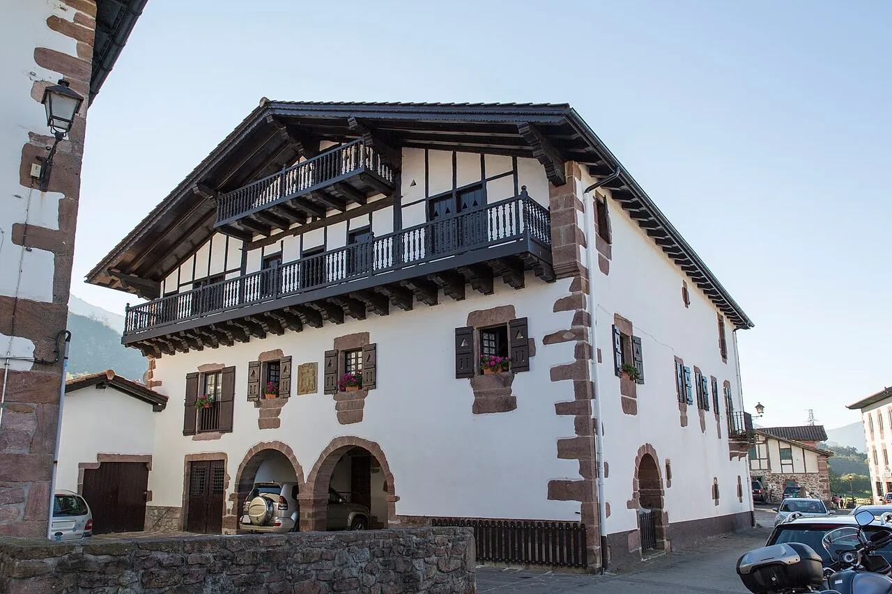 Caseríos blancos de Zugarramurdi