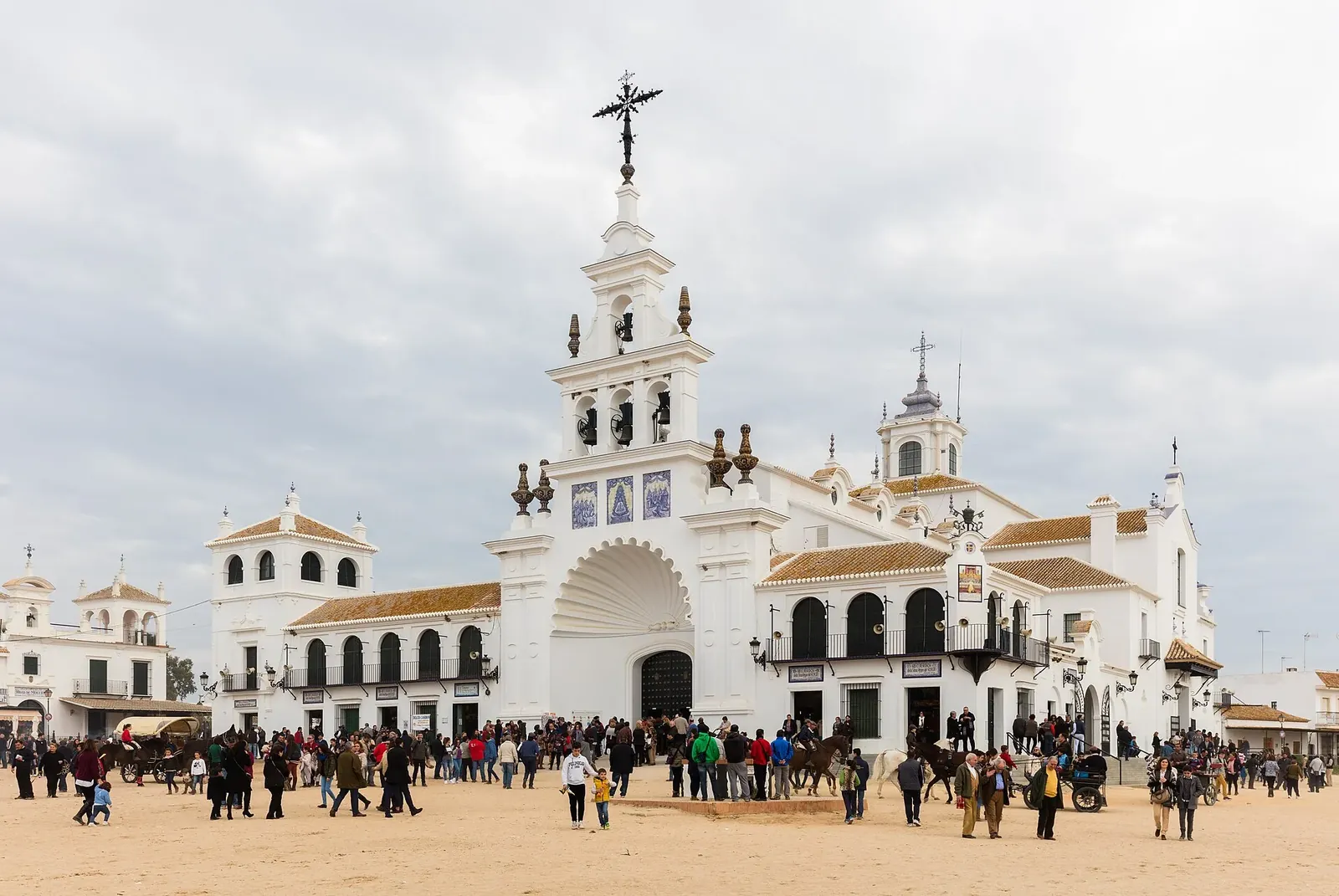 El Rocío y Doñana: la aldea de arena, la marisma de los flamencos y cómo visitar el parque nacional