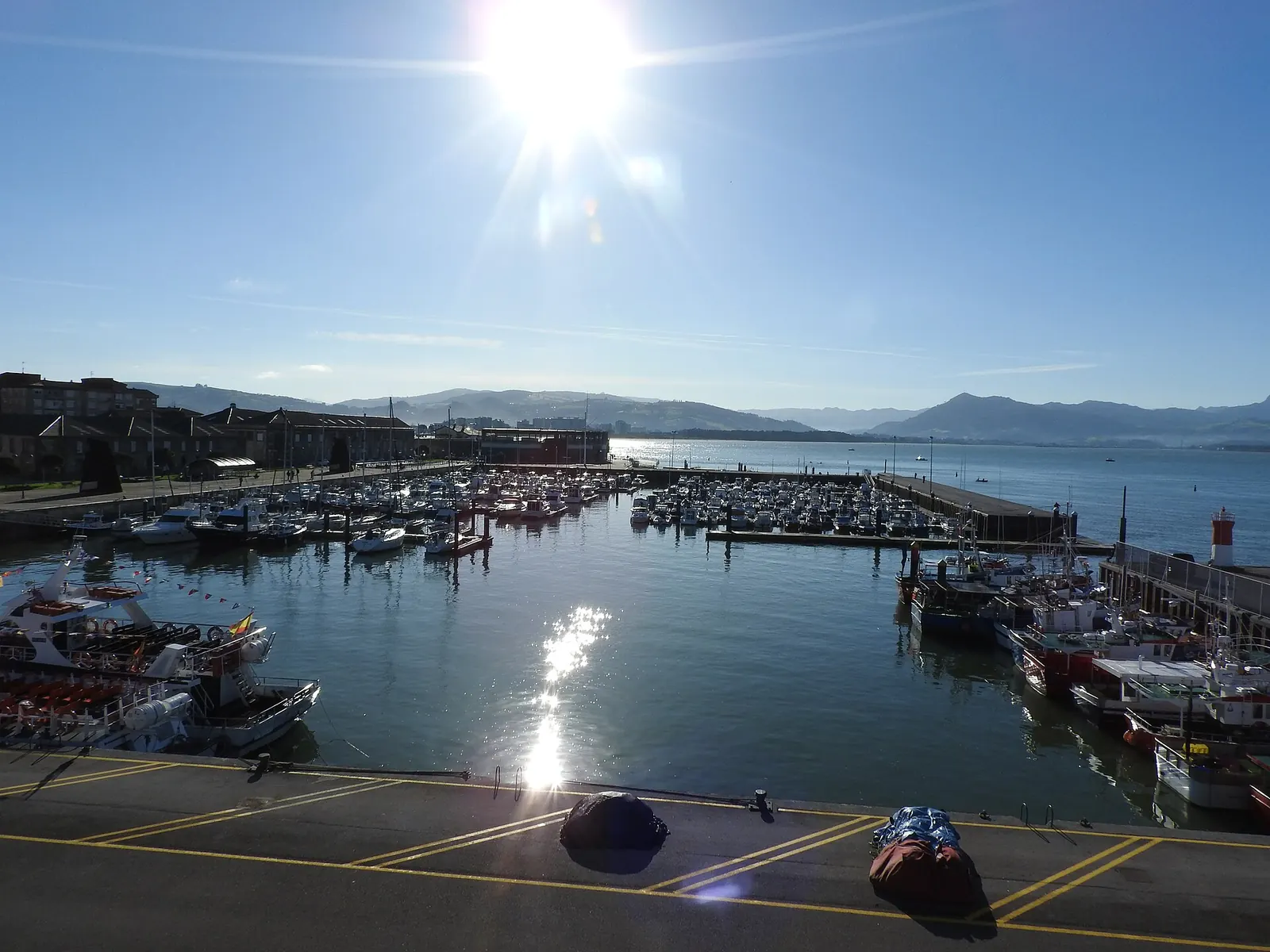 Puerto pesquero de Santoña