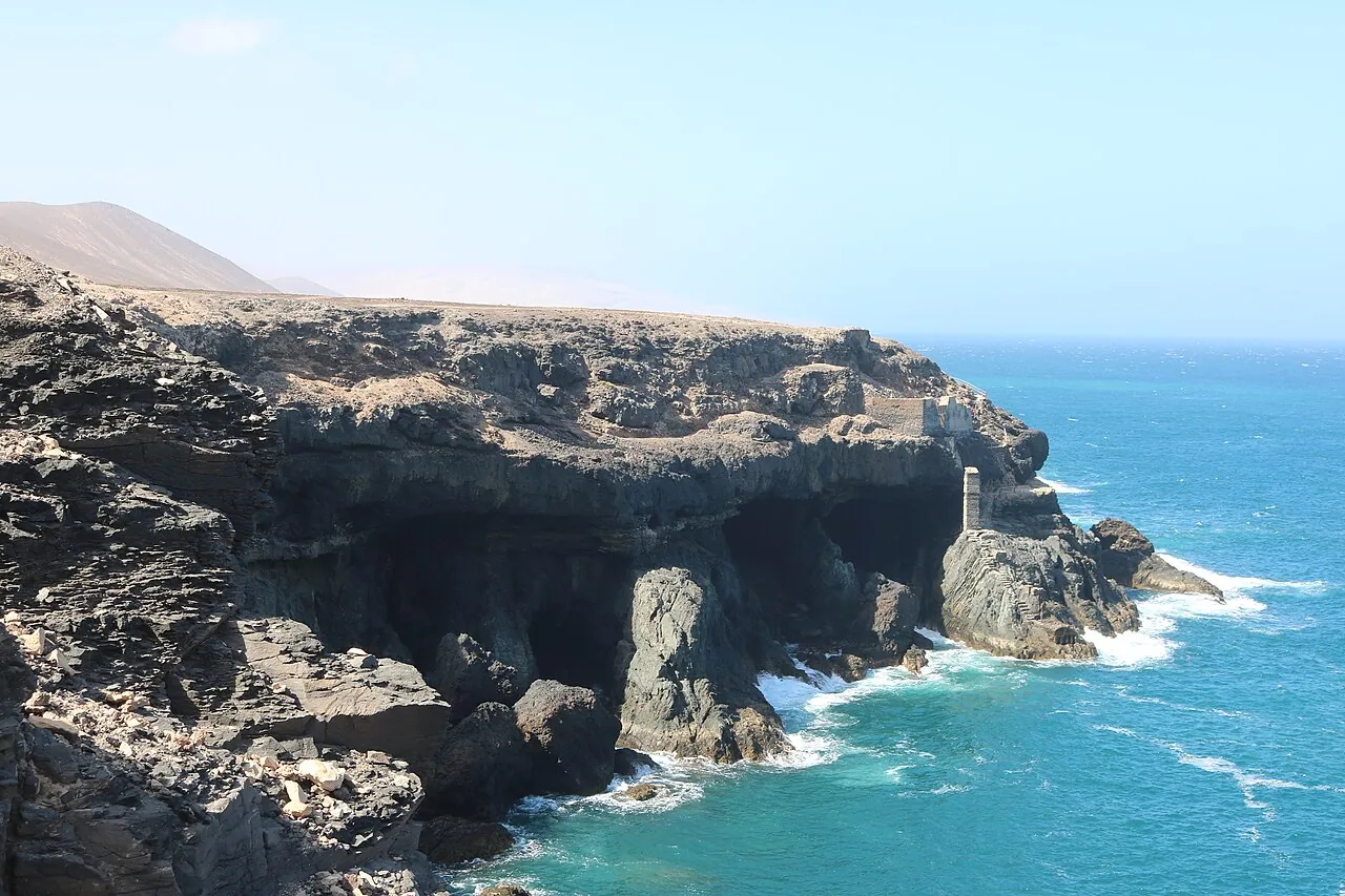 Acantilado de Caleta Negra en Ajuy