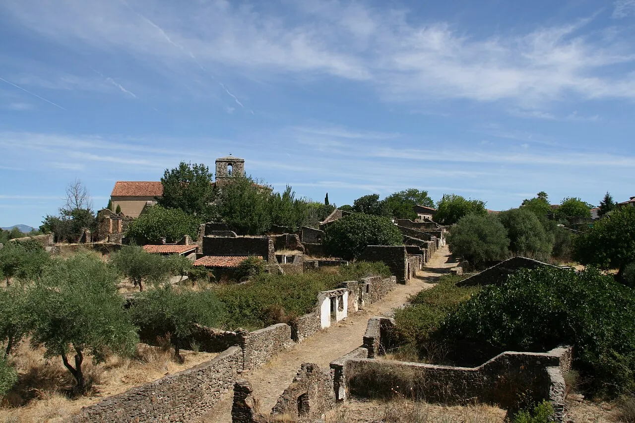 Muralla y casas de Granadilla