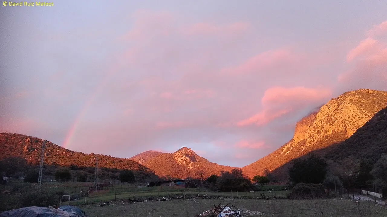 Arcoíris sobre la Sierra de Grazalema