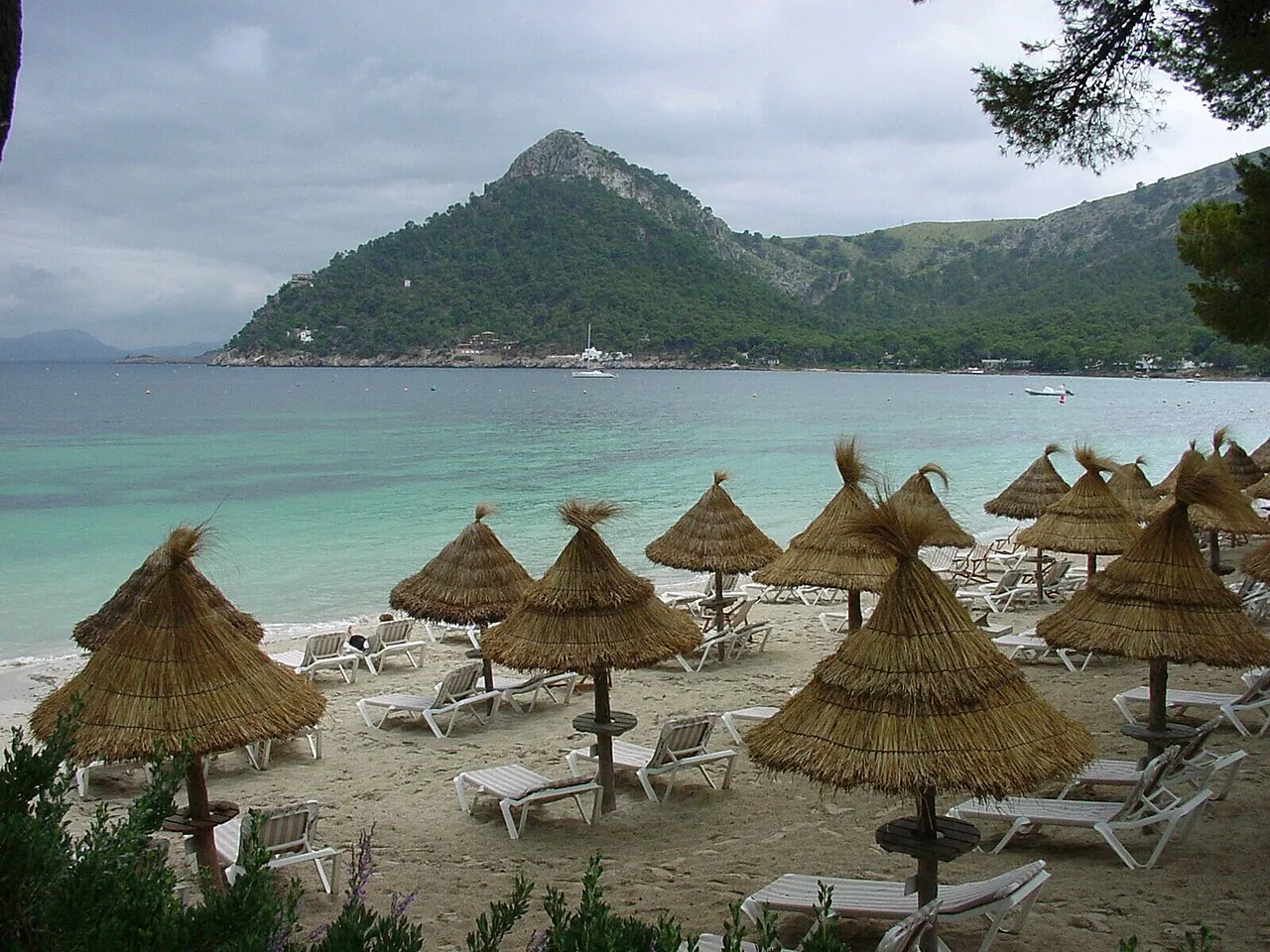 Hotel Formentor: el hotel de Mallorca por el que pasaron Chaplin y Grace Kelly