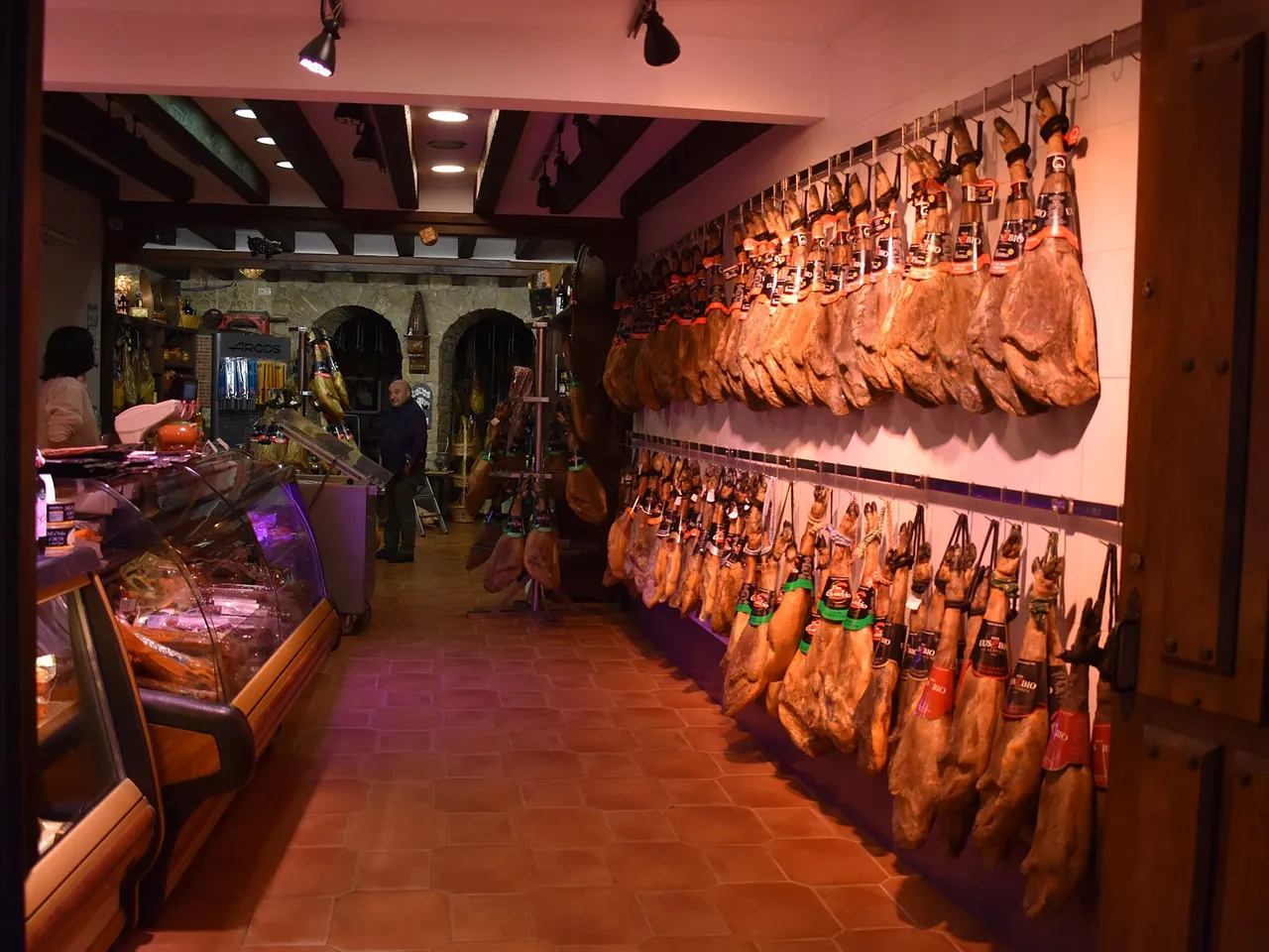 Tienda de jamones en La Alberca