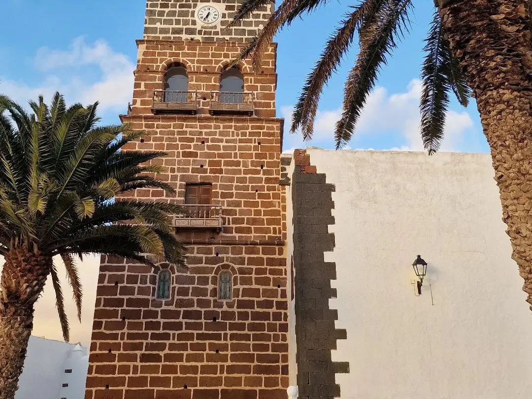 Campanario de la iglesia de Guadalupe en Teguise