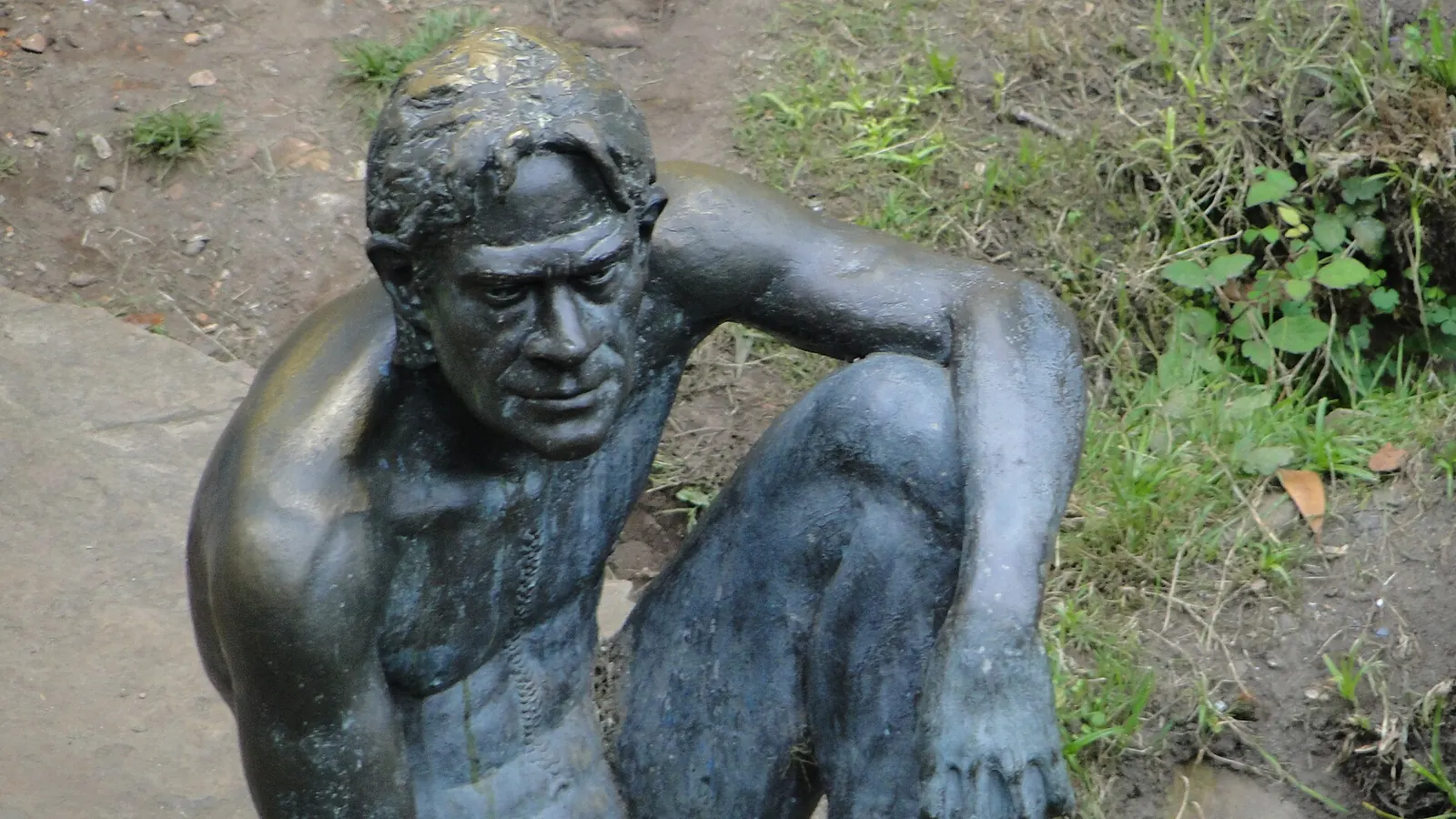 Estatua del Hombre Pez en Liérganes