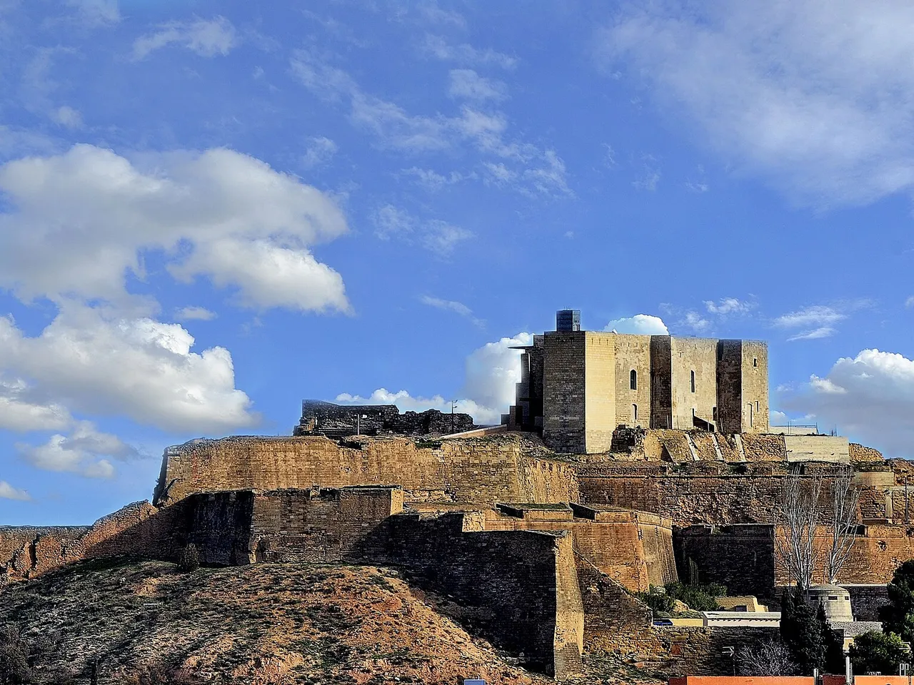 Castillo de la Suda