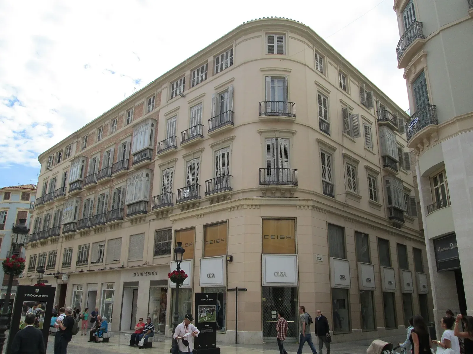 Edificios de la calle Larios en Málaga