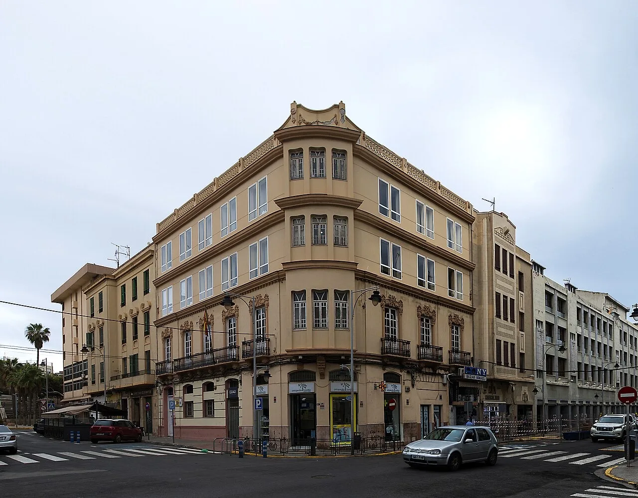 Edificio modernista en el ensanche de Melilla