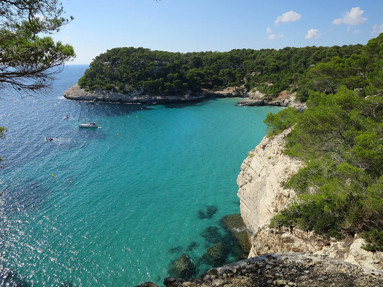 Cala Mitjana en Menorca