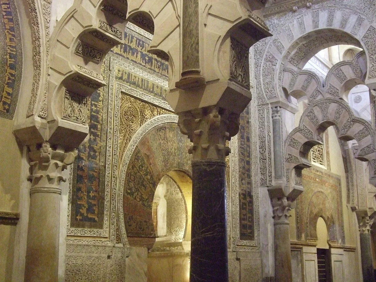 Arcos lobulados de la Mezquita de Córdoba