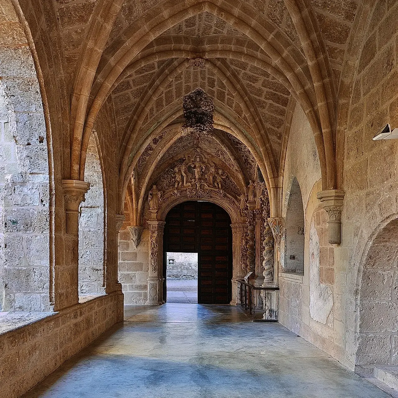 Claustro del Monasterio de Piedra