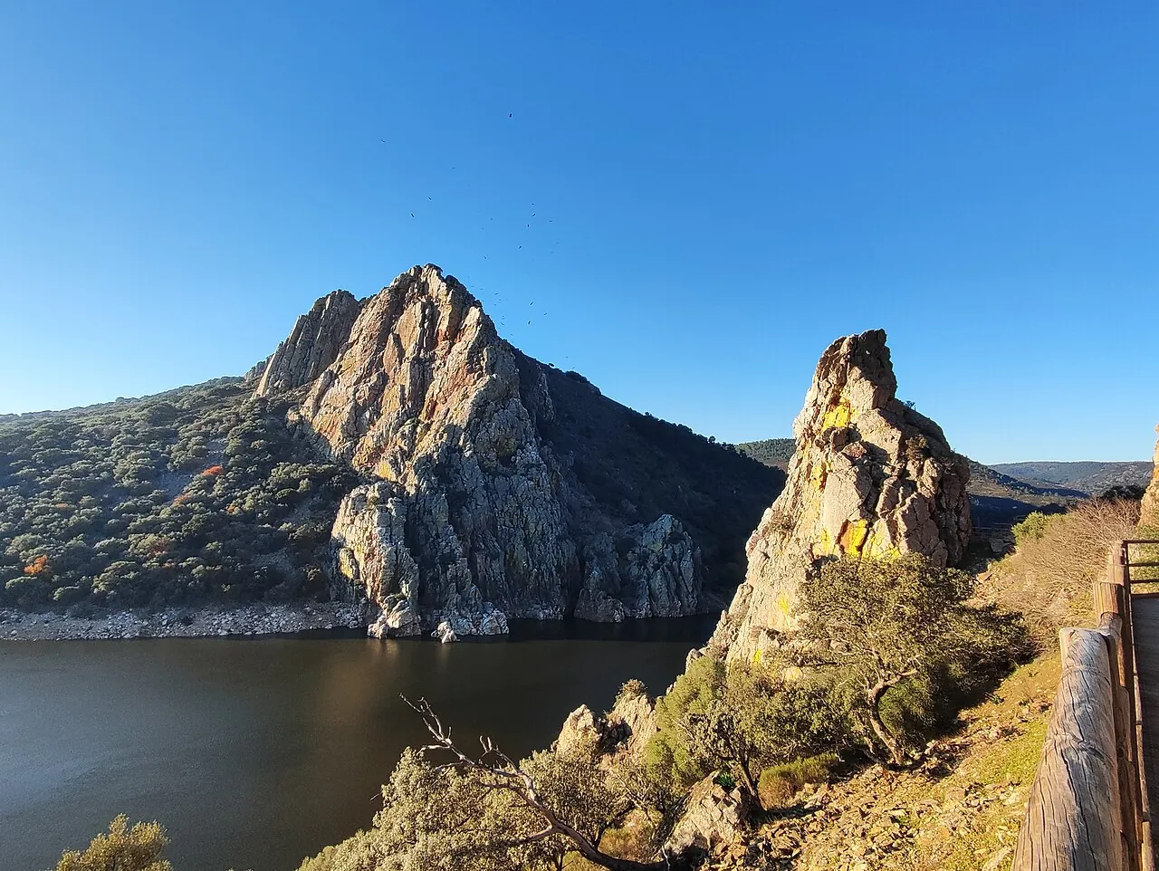Salto del Gitano sobre el río Tajo en Monfragüe