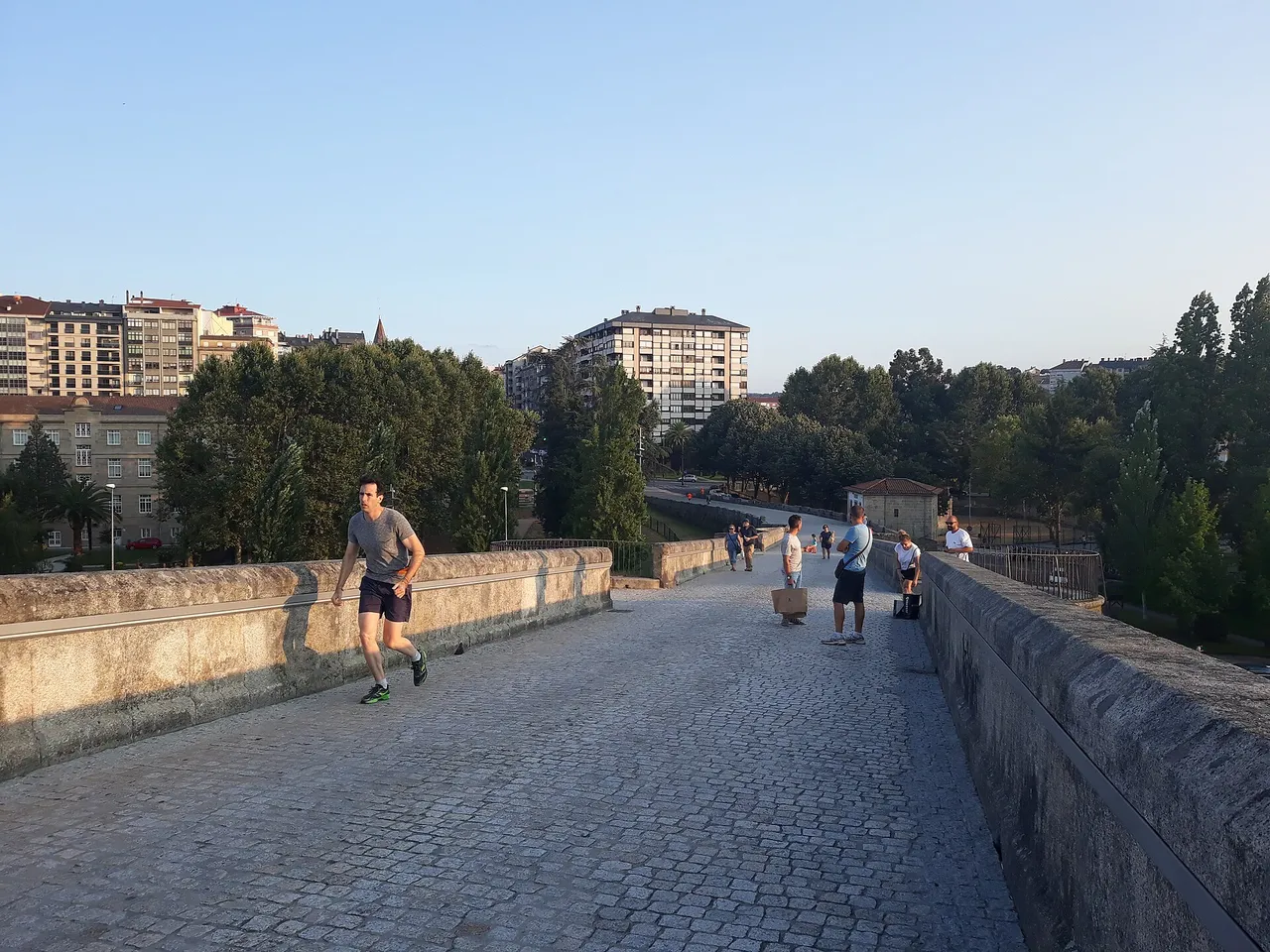 Arcos del Puente Romano