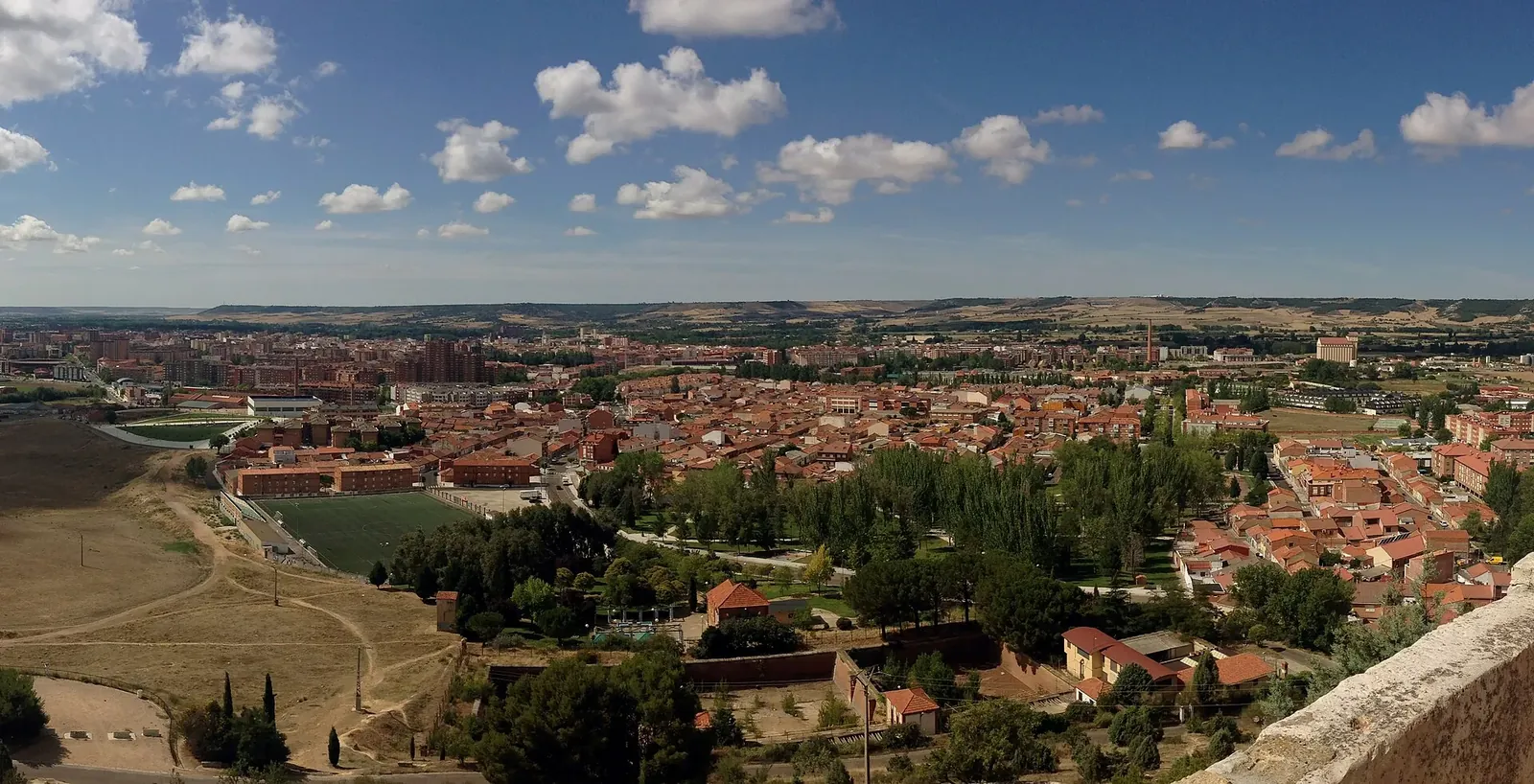 Vista de Palencia desde el cerro del Otero