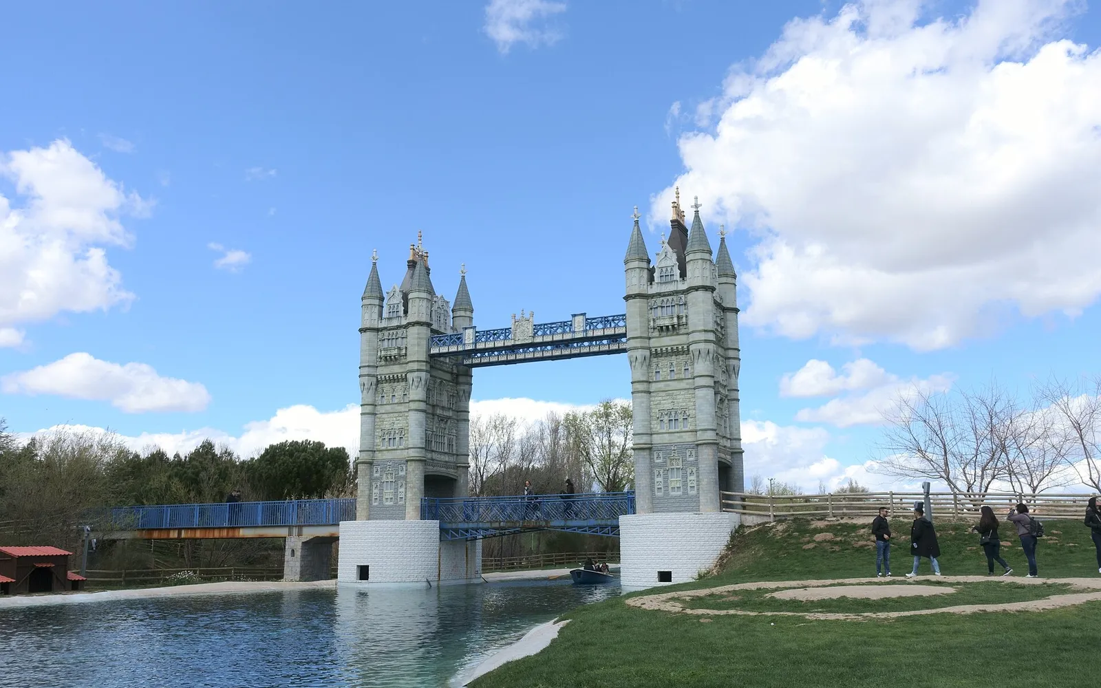 Parque Europa de Torrejón de Ardoz: réplicas de monumentos, horarios, actividades y cómo llegar