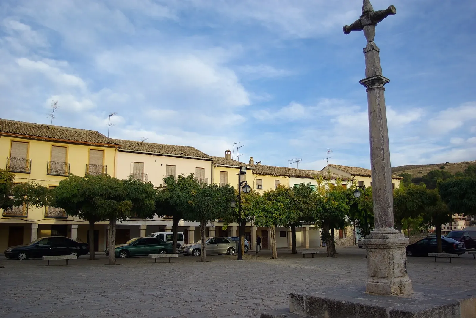 Soportales y crucero de la Plaza de la Hora