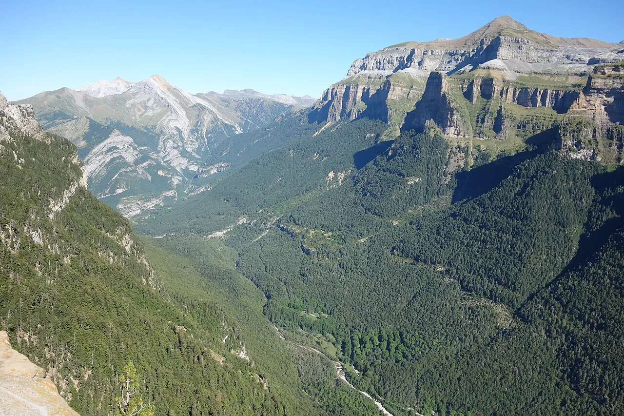 Valle de Ordesa visto desde la Senda de los Cazadores