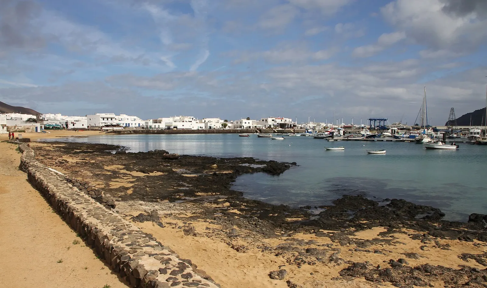 Puerto de Caleta de Sebo en La Graciosa