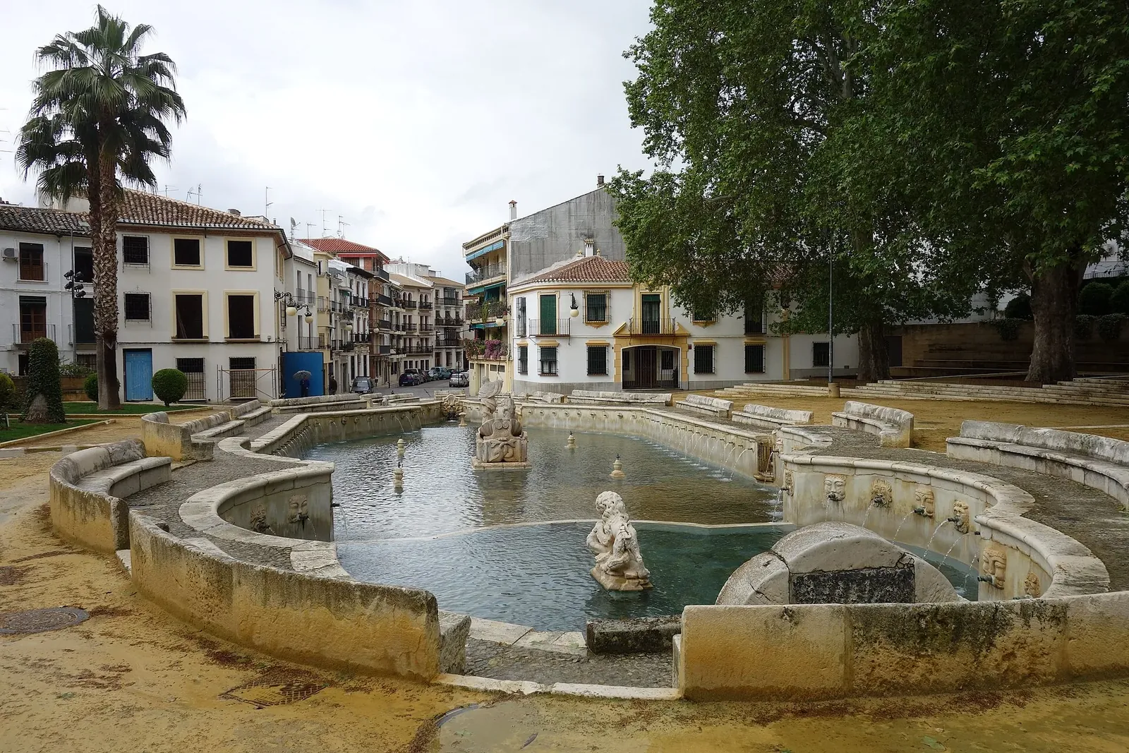 Priego de Córdoba: la Fuente del Rey y sus 139 caños, el Barrio de la Villa y el balcón del Adarve