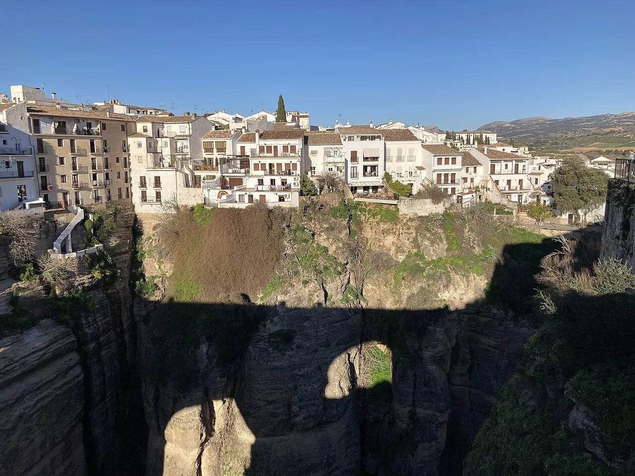 Casas colgadas sobre el Tajo de Ronda