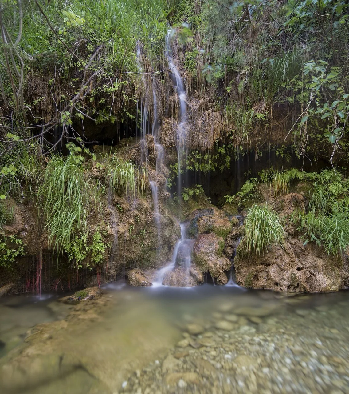 Cascada en la ruta del río Borosa