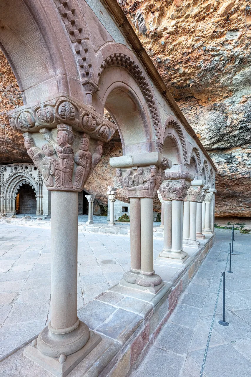 Claustro románico de San Juan de la Peña