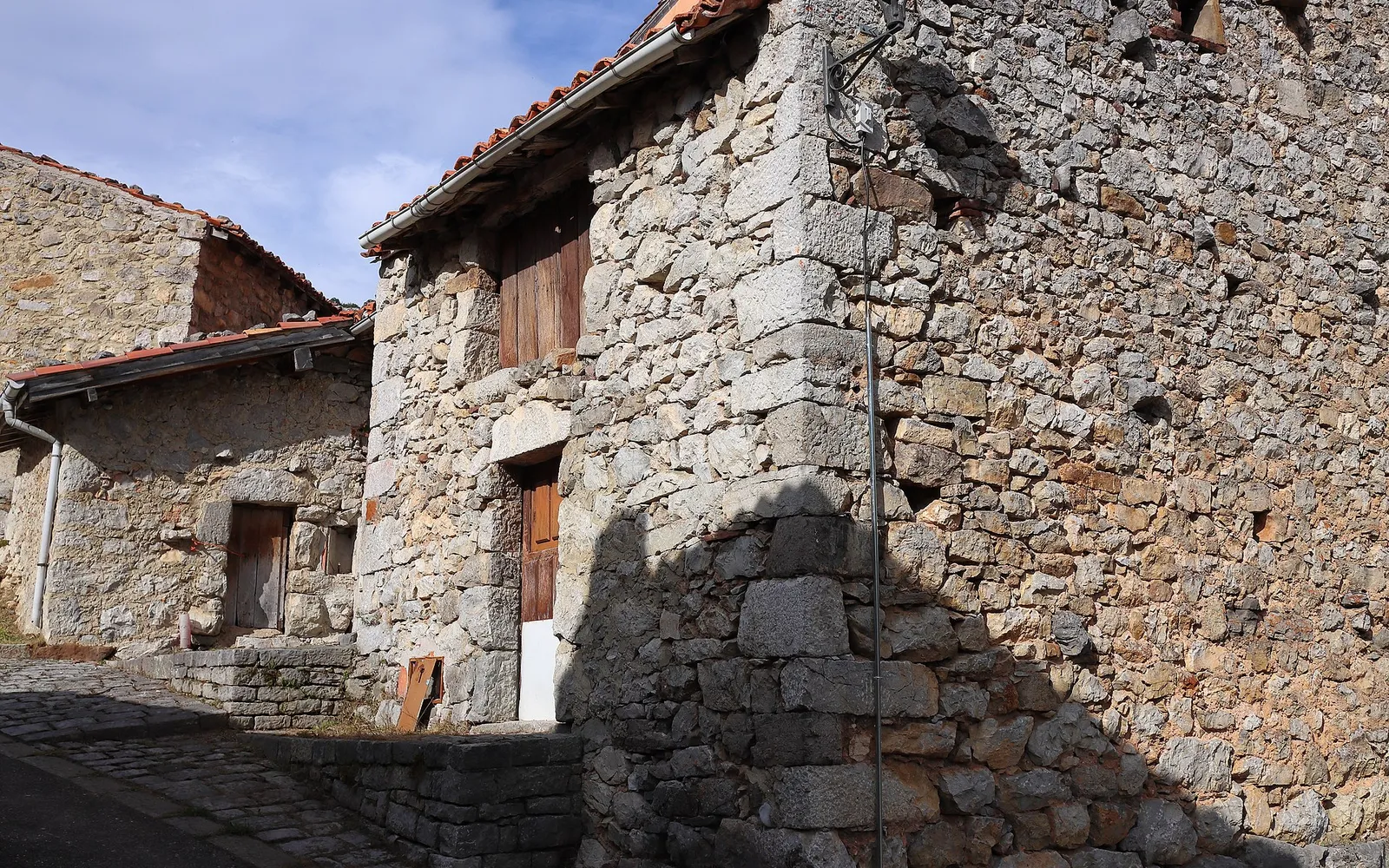 Casa de piedra en Sotres