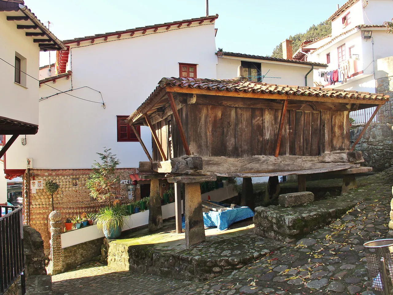Hórreo en Tazones
