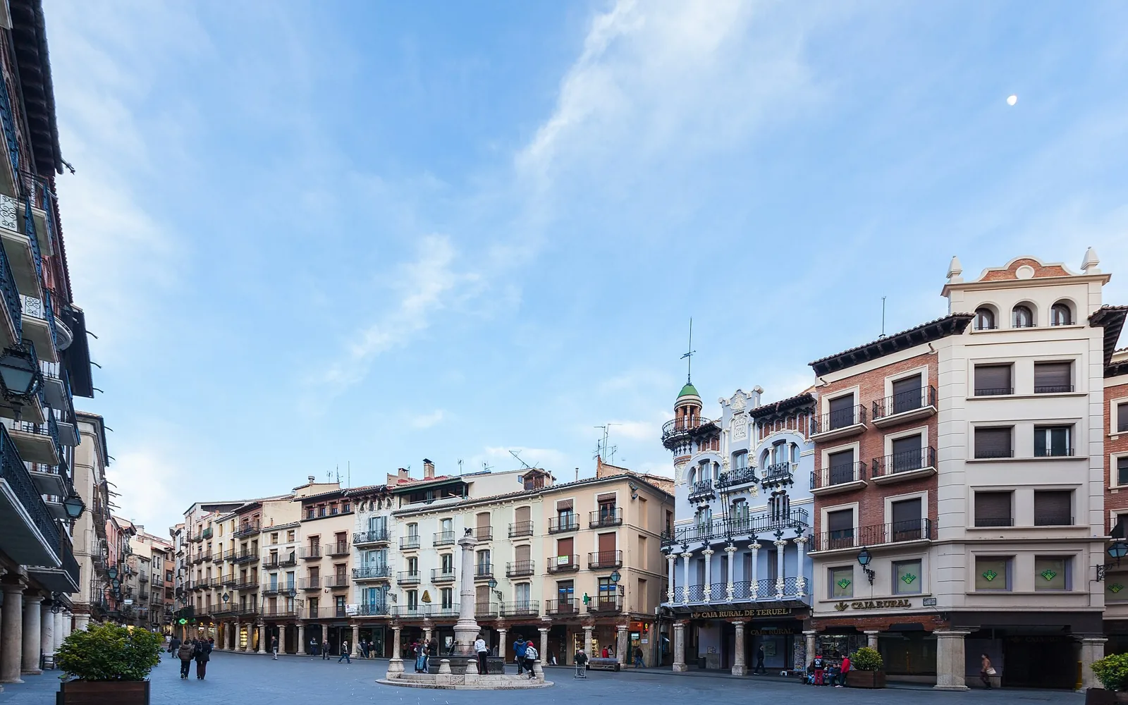 Qué ver en Teruel: torres mudéjares, el Torico y los Amantes en un día