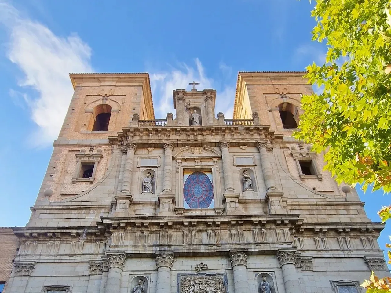 Fachada de la iglesia de los Jesuitas de Toledo