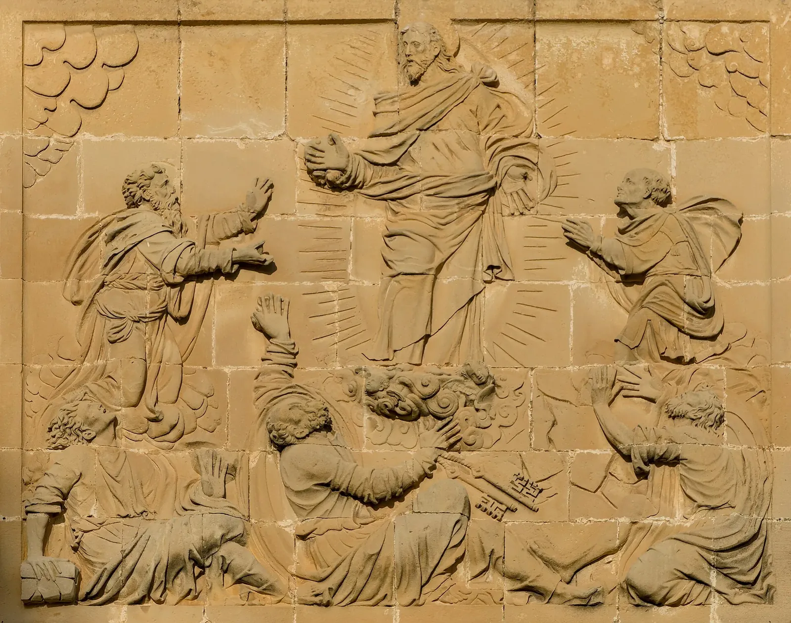 Relieve de la fachada de la Sacra Capilla del Salvador de Úbeda
