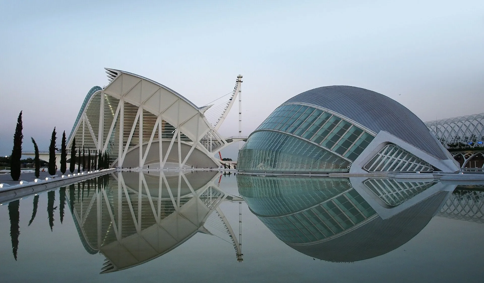 Qué ver en Valencia: Ciudad de las Artes, el casco antiguo, la Albufera y la paella de verdad