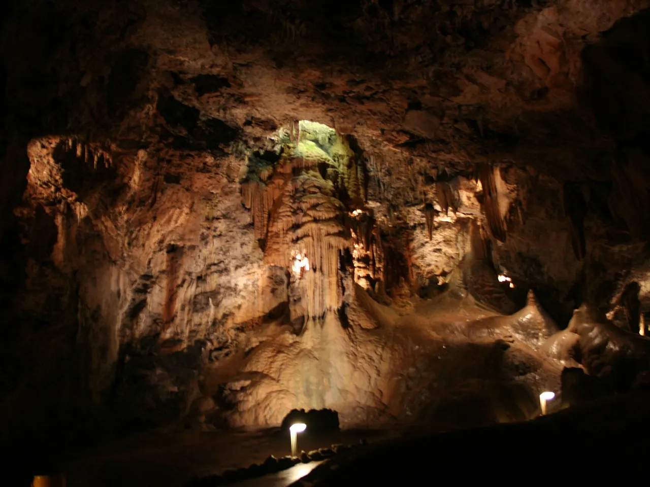 Detalle de las formaciones de la Cueva de Valporquero